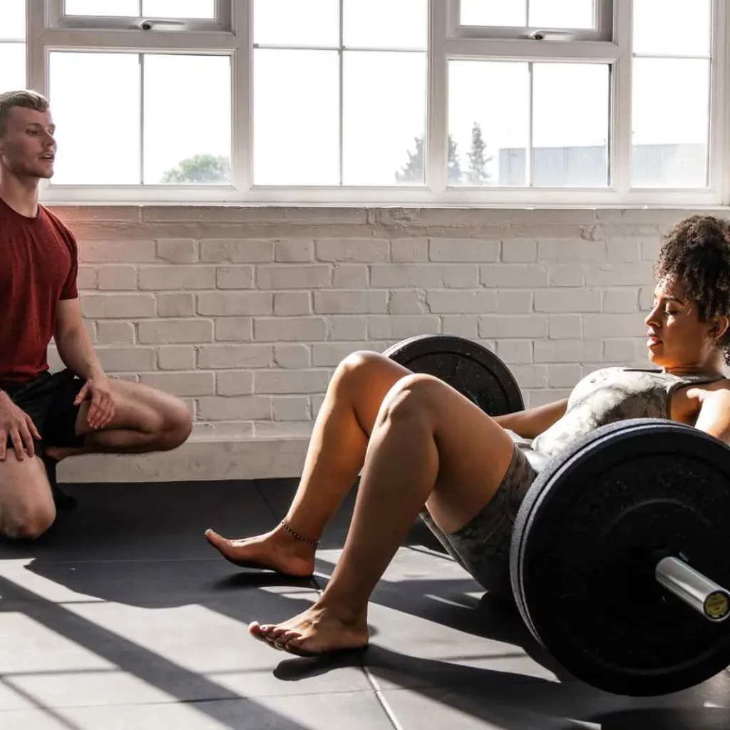 Move strong Social Media Services